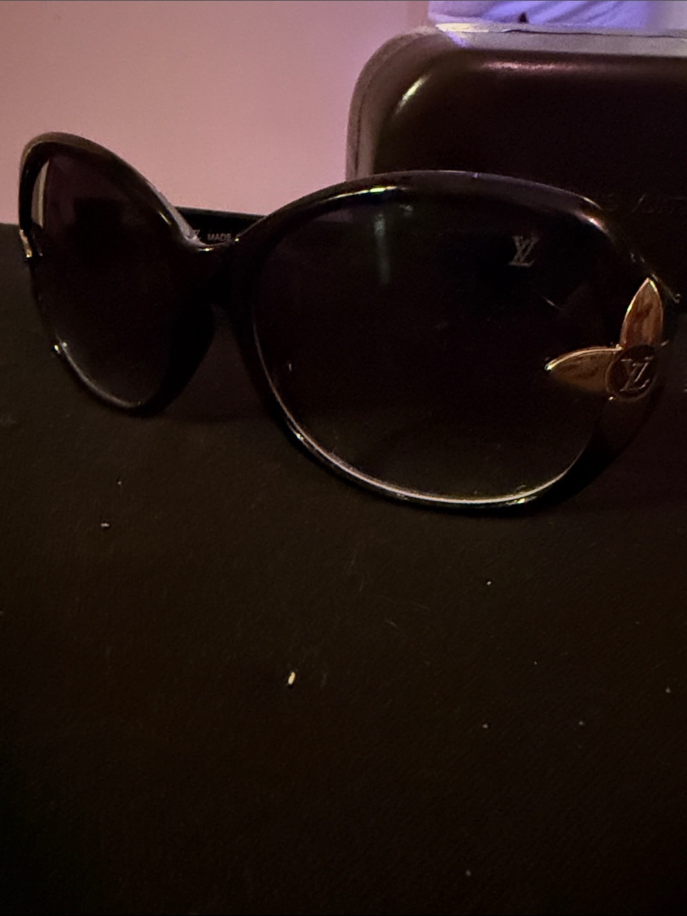 Louis Vuitton Black Oversized Round Sunglasses with Gradient Lenses